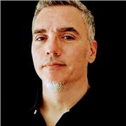 Profesor de guitarra eléctrica desde cero, para personas que quieran iniciar.